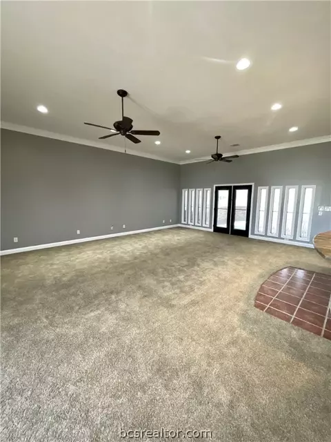 135 Apache Dr, Franklin, TX 77856 photo 27