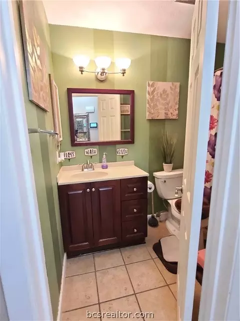 4320 Meadowbrook Dr, Bryan, TX 77802 photo 14