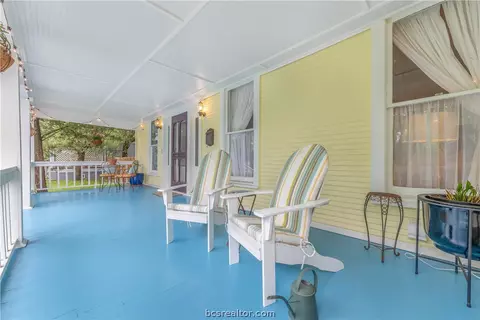 712 E 31st St, Bryan, TX 77803 photo 6