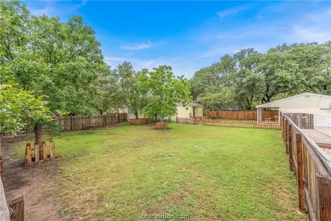 712 E 31st St, Bryan, TX 77803 photo 37