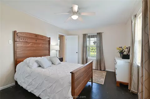 9776 Calhoun Rd, Bryan, TX 77808 photo 19