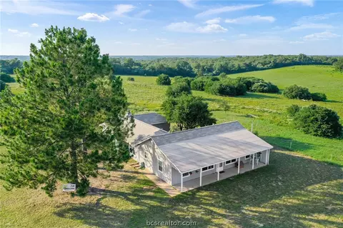 9776 Calhoun Rd, Bryan, TX 77808 photo 1