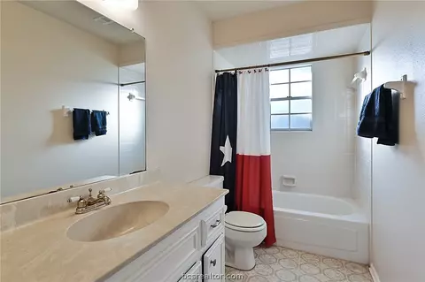 9776 Calhoun Rd, Bryan, TX 77808 photo 26