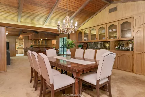 12601 Sandy Point Rd, Bryan, TX 77807 photo 10
