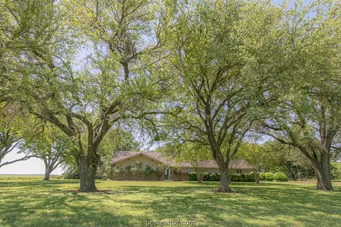 12601 Sandy Point Rd, Bryan, TX 77807 photo 1