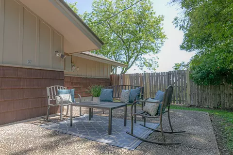 12601 Sandy Point Rd, Bryan, TX 77807 photo 30