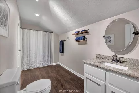 2703 Echo Glen Cir, Bryan, TX 77803 photo 21