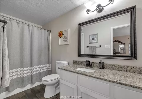 2703 Echo Glen Cir, Bryan, TX 77803 photo 23