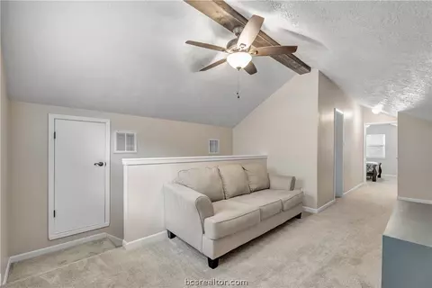 2703 Echo Glen Cir, Bryan, TX 77803 photo 18