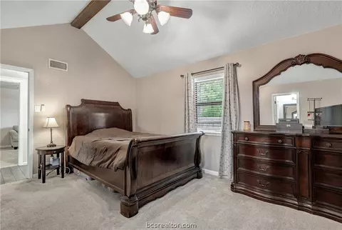 2703 Echo Glen Cir, Bryan, TX 77803 photo 16