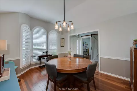 5660 Falling Water, Bryan, TX 77808 photo 14