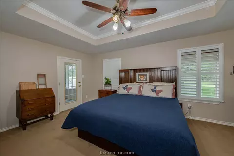 5660 Falling Water, Bryan, TX 77808 photo 17
