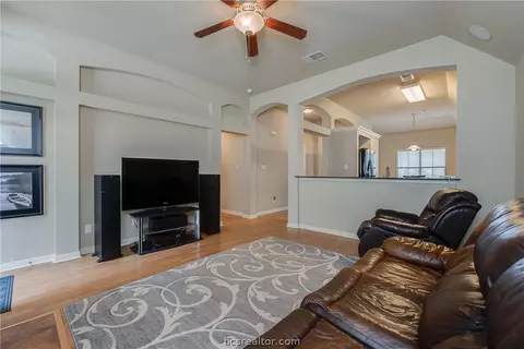 2045 Mountain Wind Loop, Bryan, TX 77807 photo 11