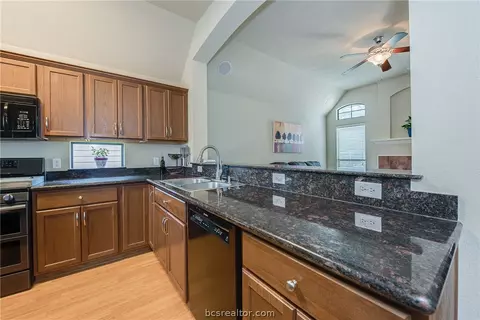 2045 Mountain Wind Loop, Bryan, TX 77807 photo 5