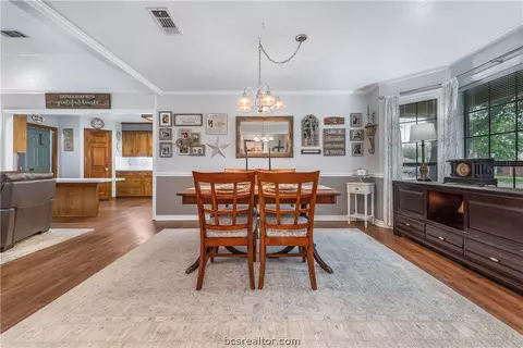 3601 Brockhampton Dr, Bryan, TX 77802 photo 5