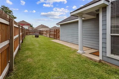 2015 Autumn Lake Dr, Bryan, TX 77807 photo 28