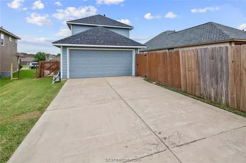 2015 Autumn Lake Dr, Bryan, TX 77807 photo 32