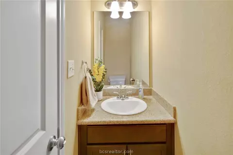 2015 Autumn Lake Dr, Bryan, TX 77807 photo 17