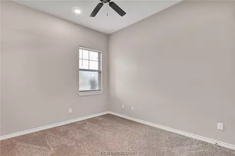 5010 Greyrock Dr, Bryan, TX 77802 photo 21