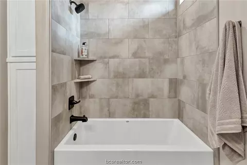 5010 Greyrock Dr, Bryan, TX 77802 photo 20