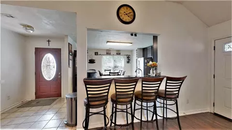 1435 Cedarcrest Ln, Bryan, TX 77803 photo 6
