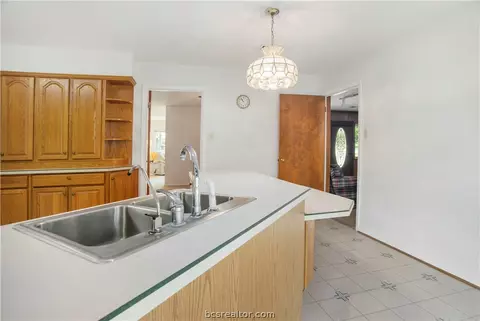 4209 Nagle St, Bryan, TX 77801 photo 21