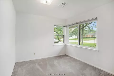 4209 Nagle St, Bryan, TX 77801 photo 25