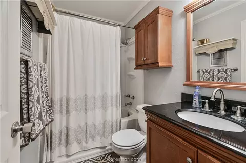 901 Jane Ln, Bryan, TX 77802 photo 13