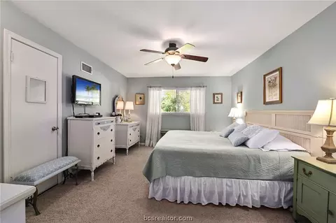 901 Jane Ln, Bryan, TX 77802 photo 15
