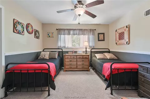 901 Jane Ln, Bryan, TX 77802 photo 16