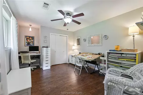 901 Jane Ln, Bryan, TX 77802 photo 12