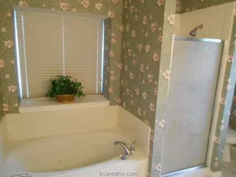 4906 Brompton Ln, Bryan, TX 77802 photo 15