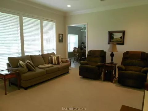 4906 Brompton Ln, Bryan, TX 77802 photo 4