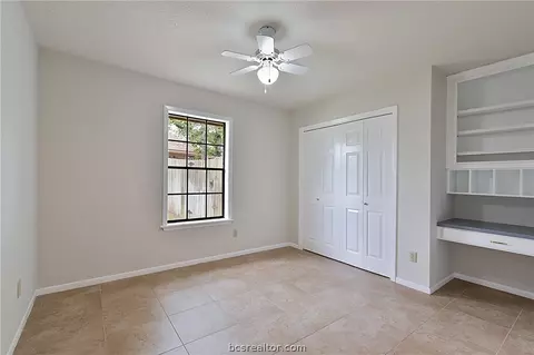4701 Hunington Dr, Bryan, TX 77802 photo 13