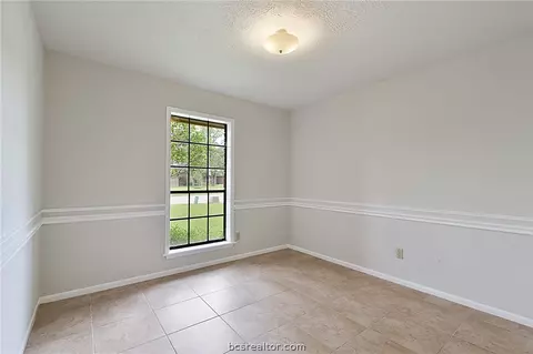 4701 Hunington Dr, Bryan, TX 77802 photo 15