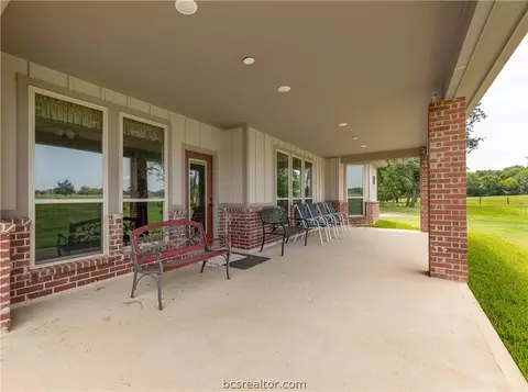 6464 Dick Elliott Rd, Bryan, TX 77808 photo 3