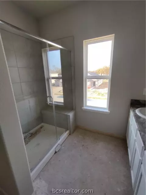966 Rice Dr, Bryan, TX 77803 photo 5