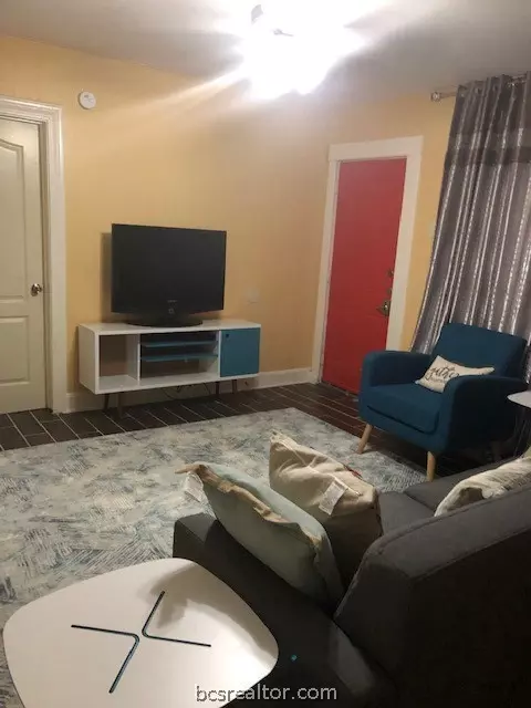 304 E 22nd St, Bryan, TX 77803 photo 14