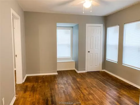 304 E 22nd St, Bryan, TX 77803 photo 25