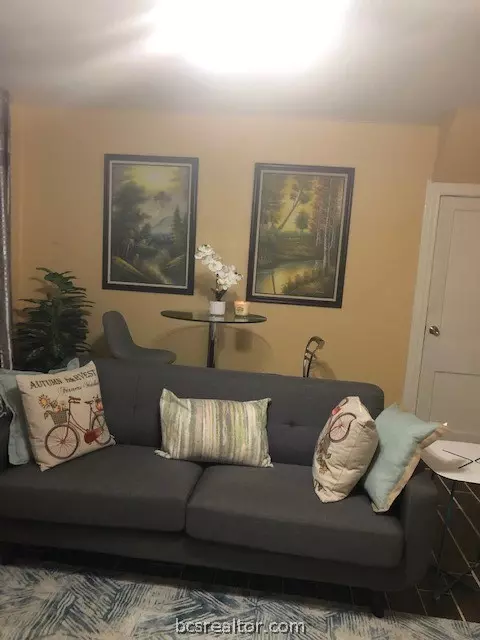 304 E 22nd St, Bryan, TX 77803 photo 16