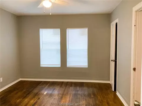 304 E 22nd St, Bryan, TX 77803 photo 27