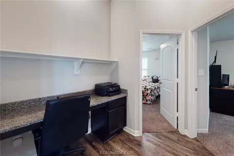 2014 Shimla Dr, Bryan, TX 77807 photo 8