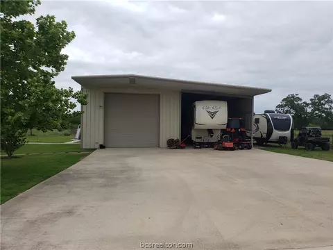 7423 Shirley Rd, Bryan, TX 77808 photo 16
