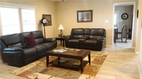 7423 Shirley Rd, Bryan, TX 77808 photo 13