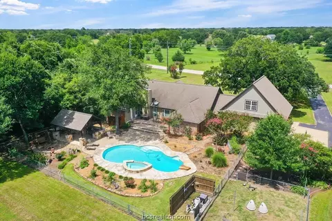 214 Rustic Oaks Dr, Bryan, TX 77808 photo 37