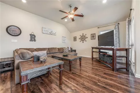 2002 Bleeker Cv, Bryan, TX 77807 photo 5