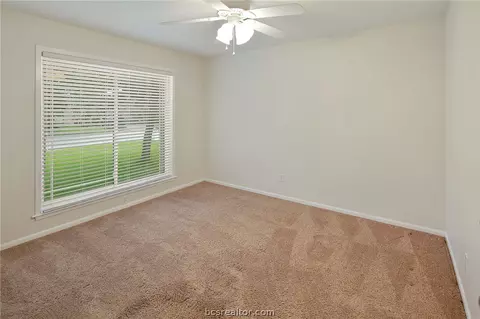 3521 Midwest Dr, Bryan, TX 77802 photo 14