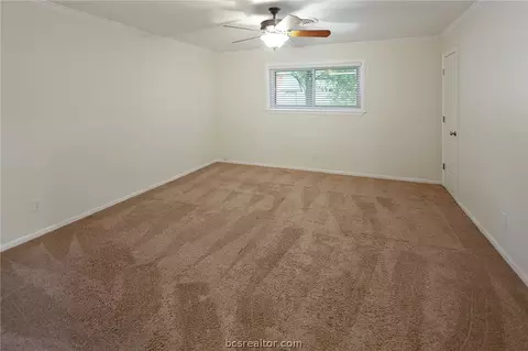 3521 Midwest Dr, Bryan, TX 77802 photo 11