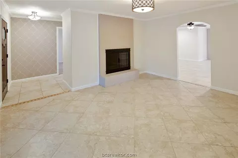 3521 Midwest Dr, Bryan, TX 77802 photo 3