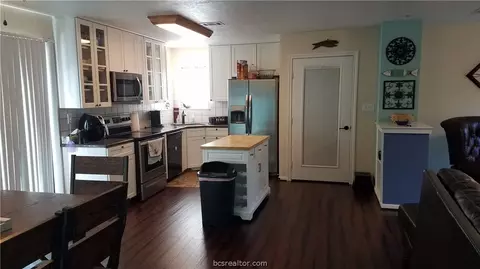289 Memphis Belle, Trinity, TX 75862 photo 6